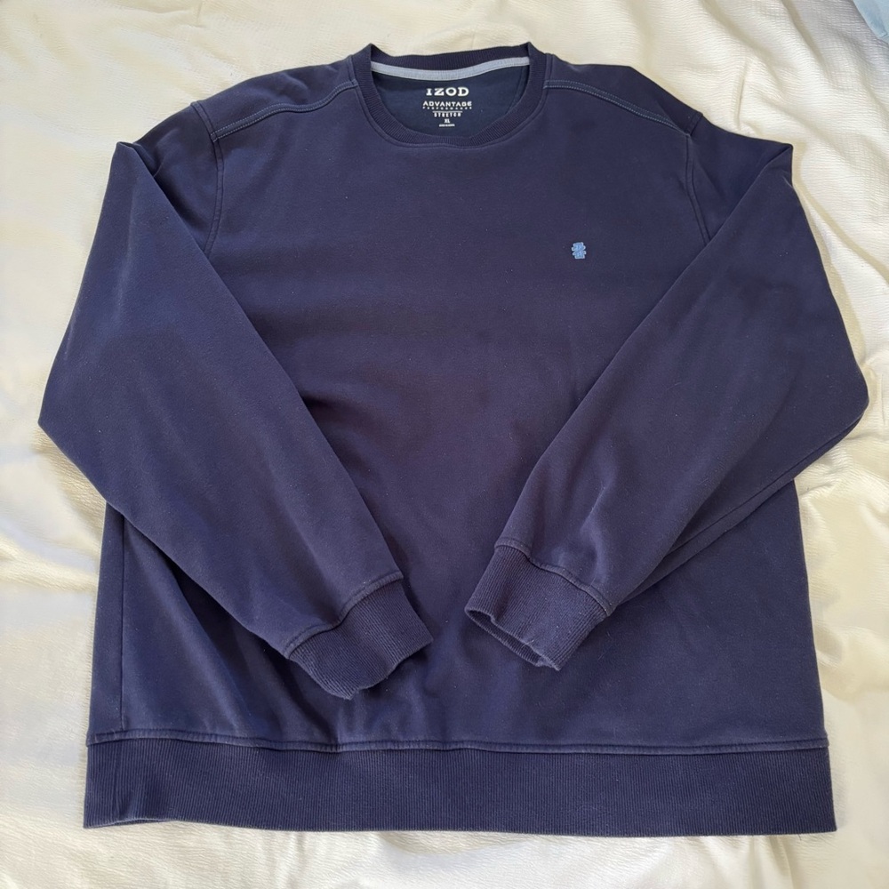 Izod Men's Dark Blue Crewneck Sweater